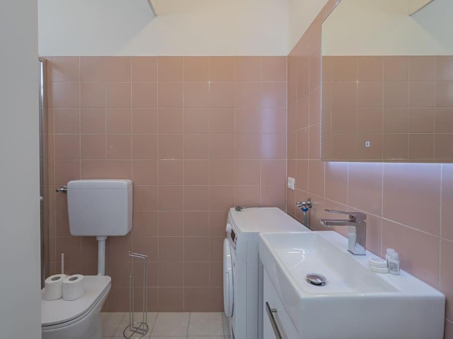 Youhosty - Accademia 53 Quinto Apartment Milan Exterior photo